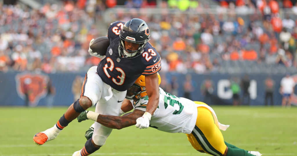 Roschon Johnson bears
